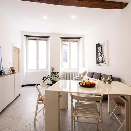 Vegetti 19 - Nel Cuore Del Centro Storico Γένοβα